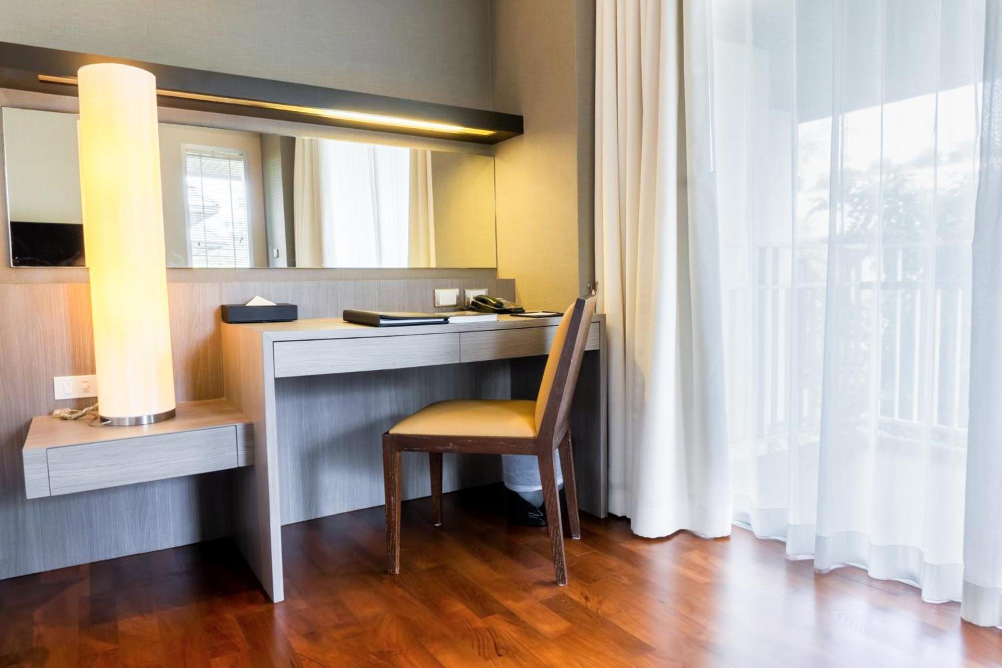 The Park Nine Hotel Srinakarin Bangkok Room photo