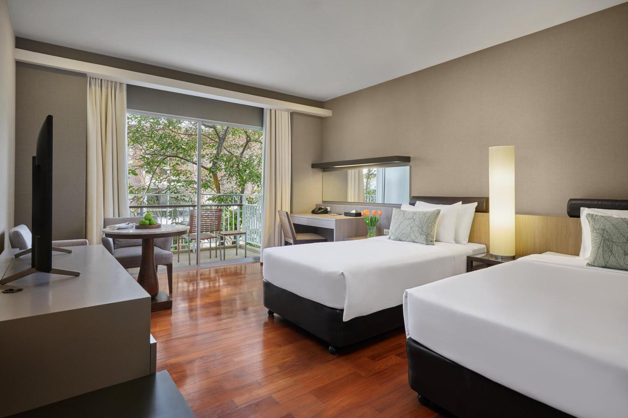 The Park Nine Hotel Srinakarin Bangkok Exterior photo