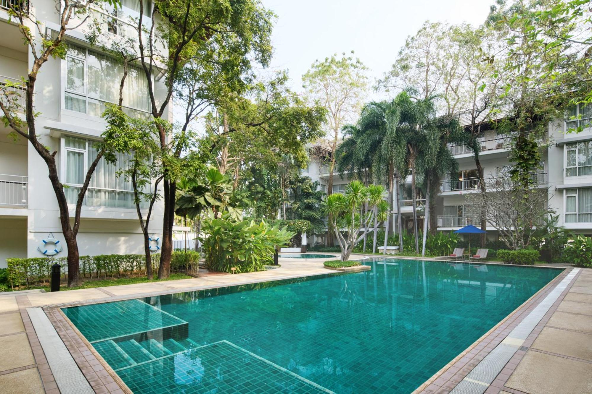 The Park Nine Hotel Srinakarin Bangkok Exterior photo
